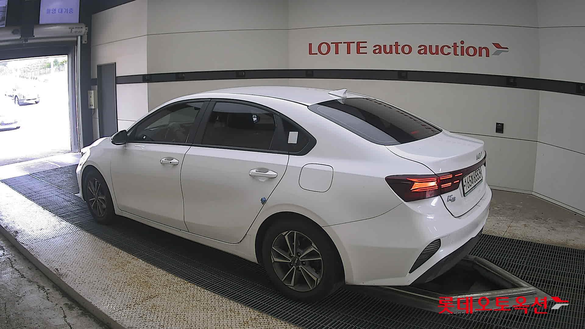 2022 - kia k3