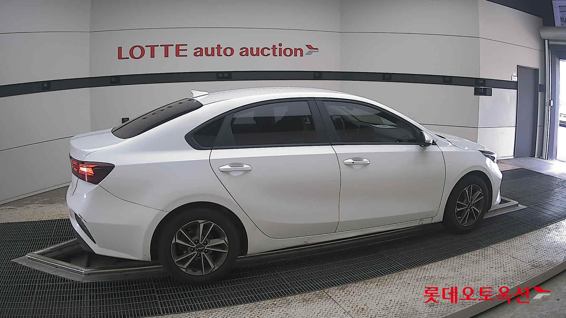 2022 - kia k3