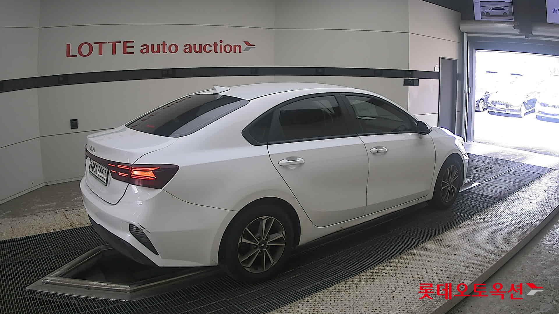 2022 - kia k3