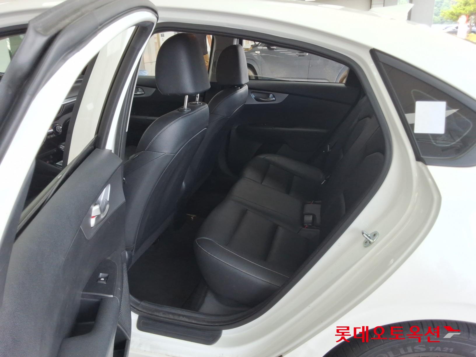 2022 - kia k3
