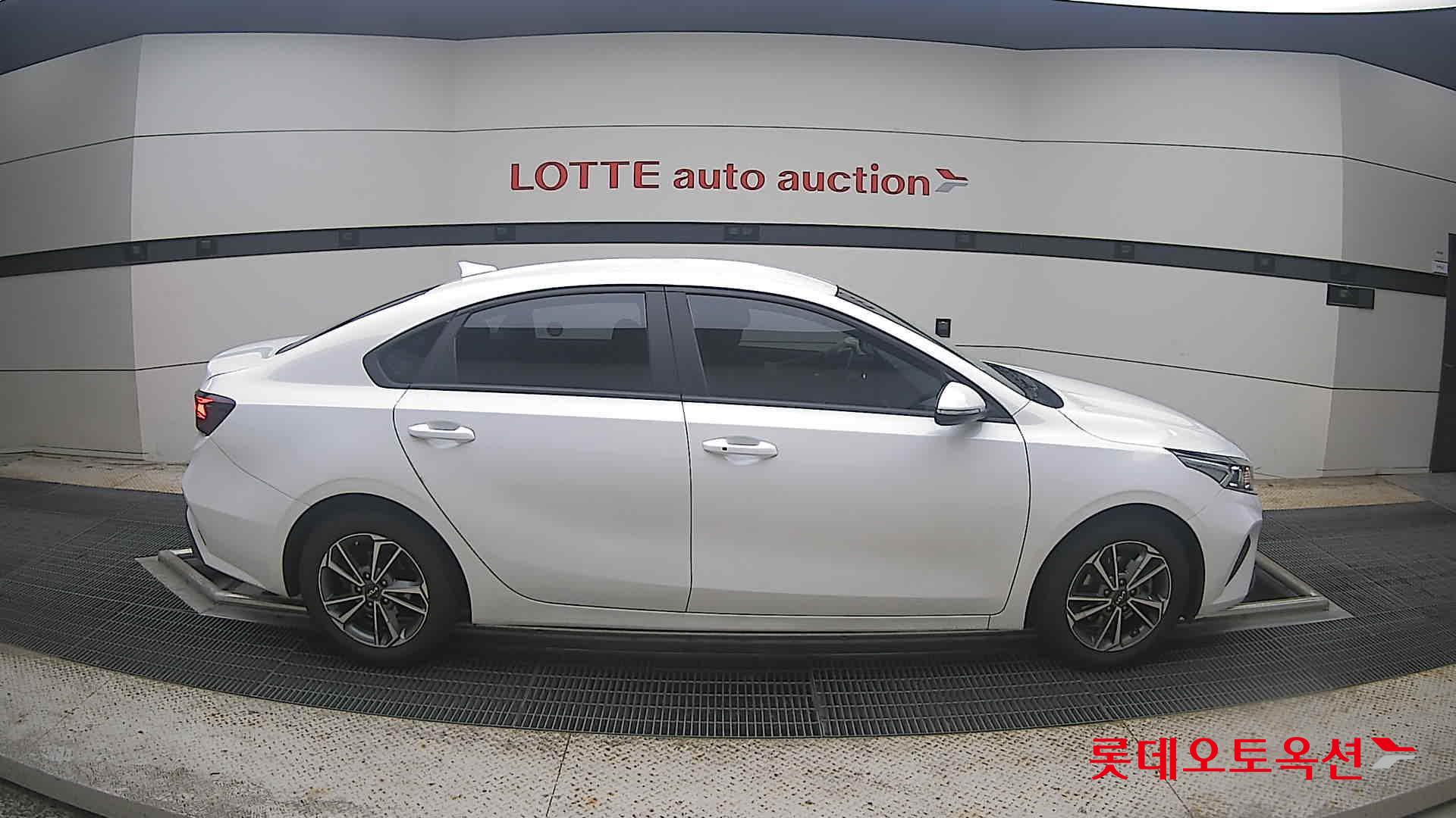 2022 - kia k3