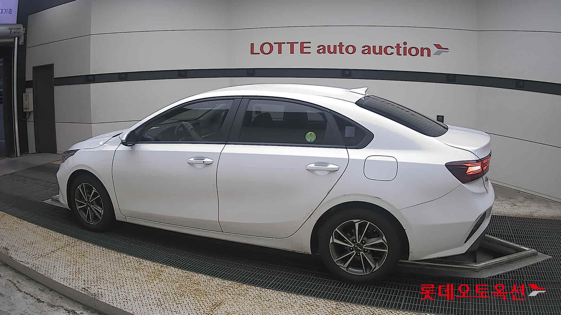 2022 - kia k3