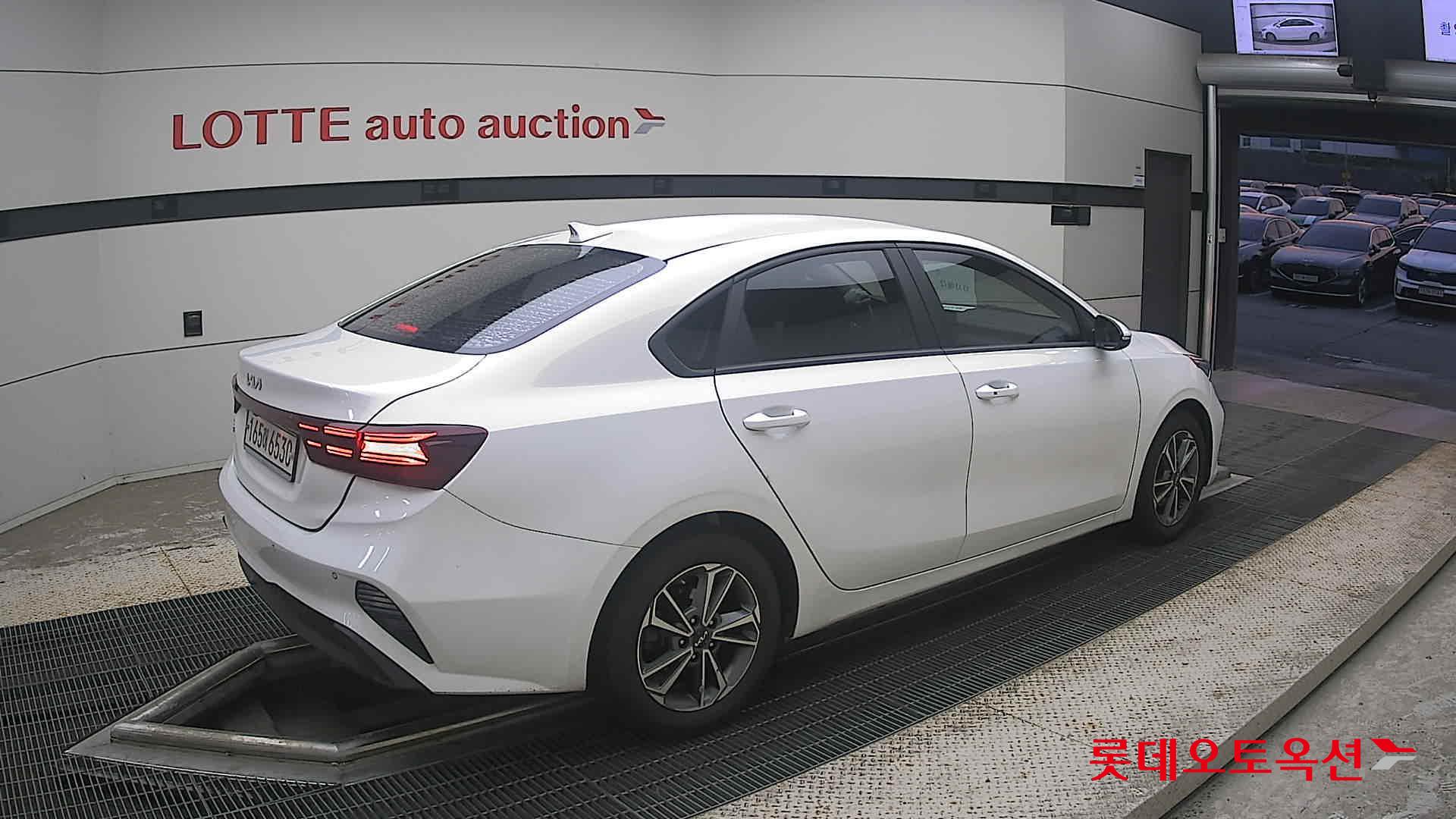 2022 - kia k3