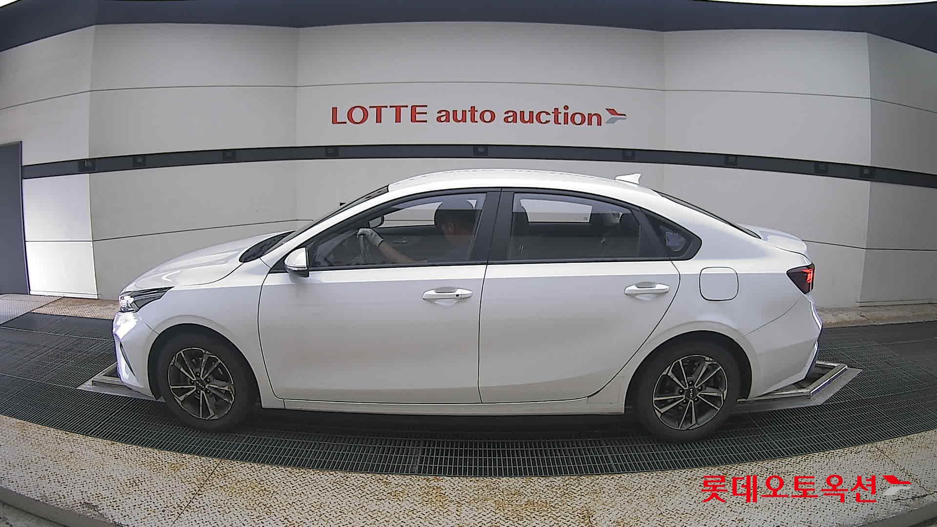 2022 - kia k3
