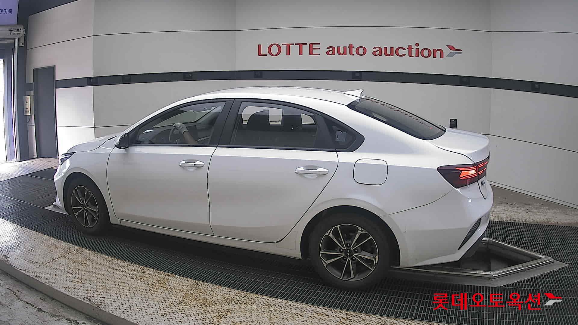 2022 - kia k3