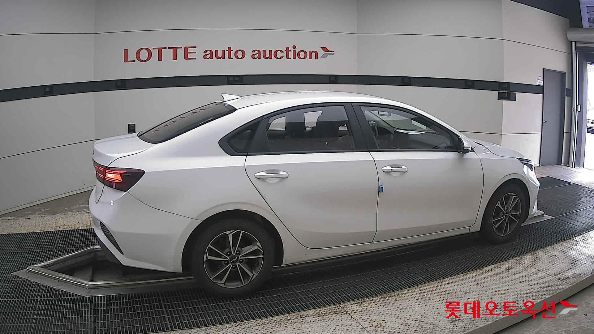 2022 - kia k3