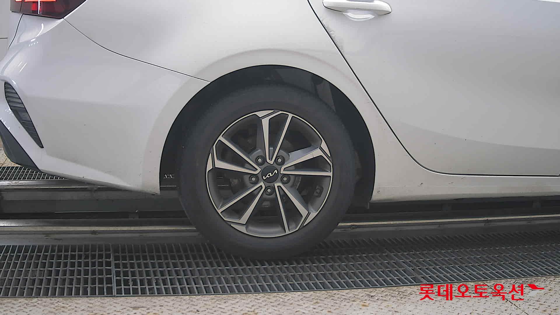 2022 - kia k3