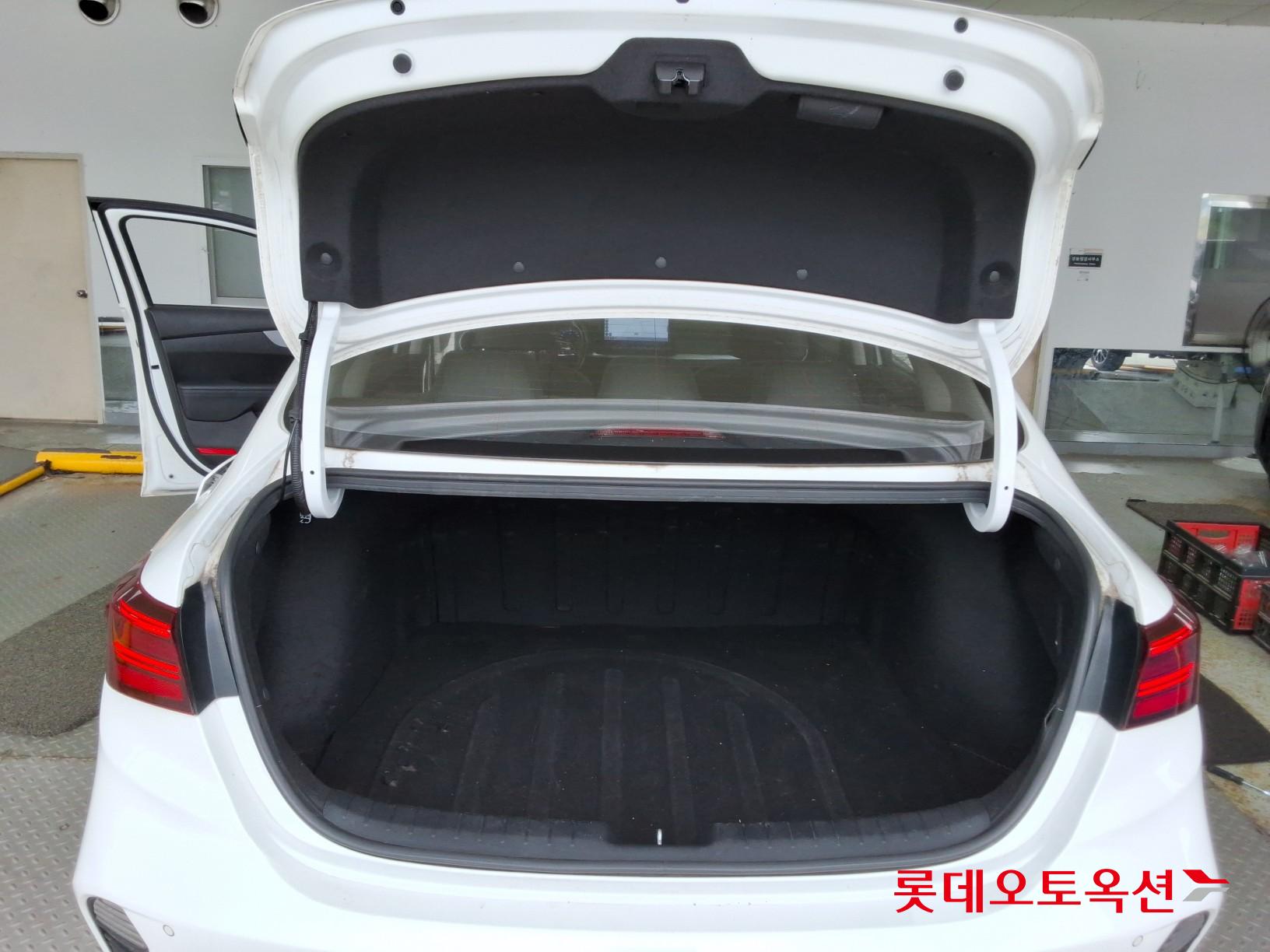 2022 - kia k3