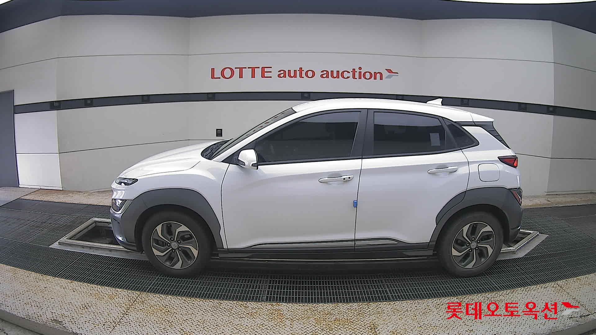 2022 - hyundai kona