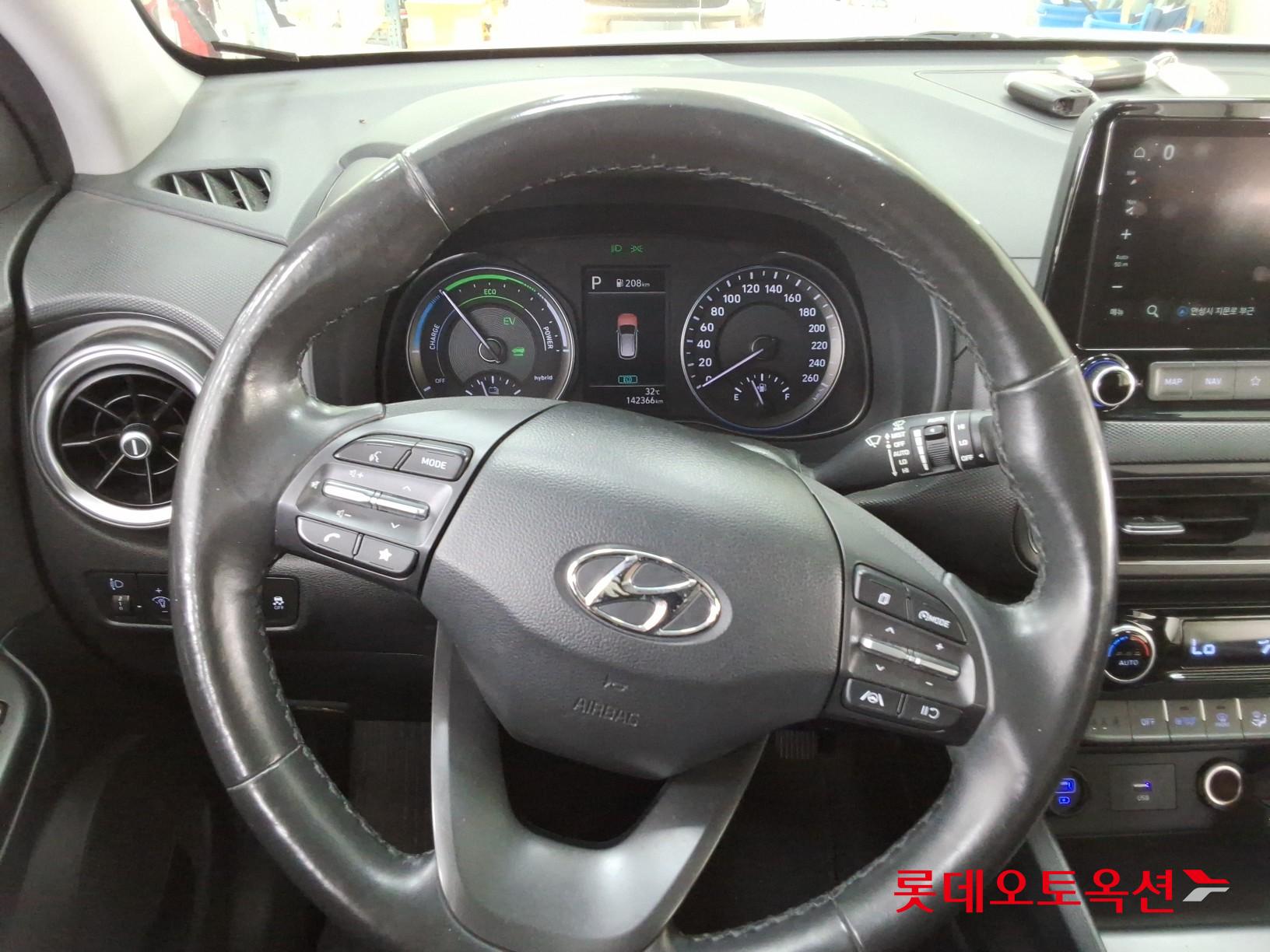 2022 - hyundai kona