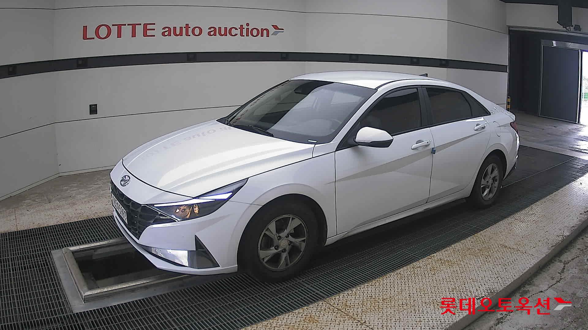 2021 - hyundai avante