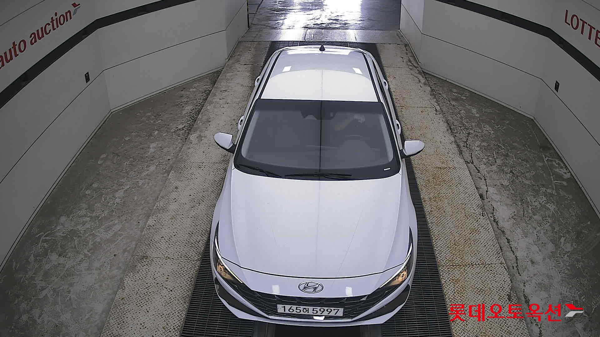 2021 - hyundai avante