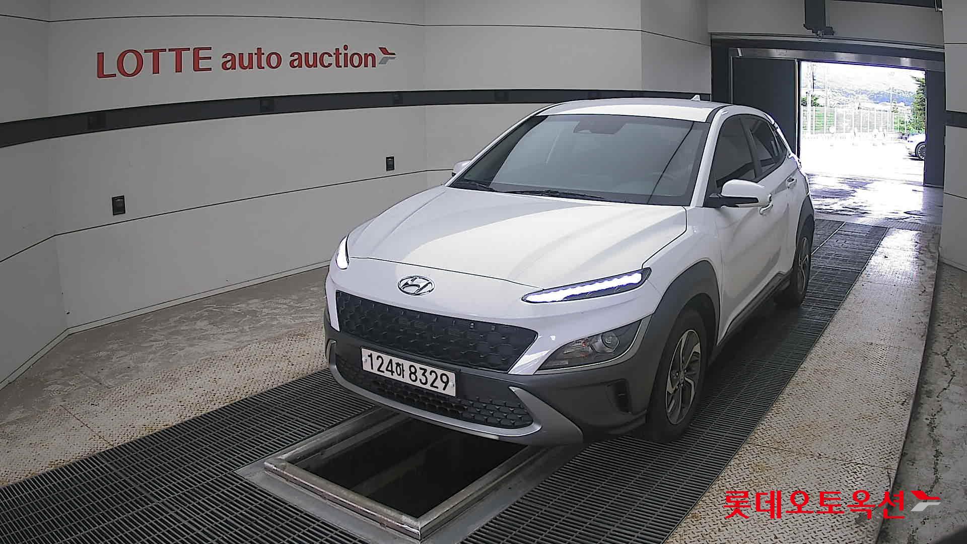 2022 - hyundai kona