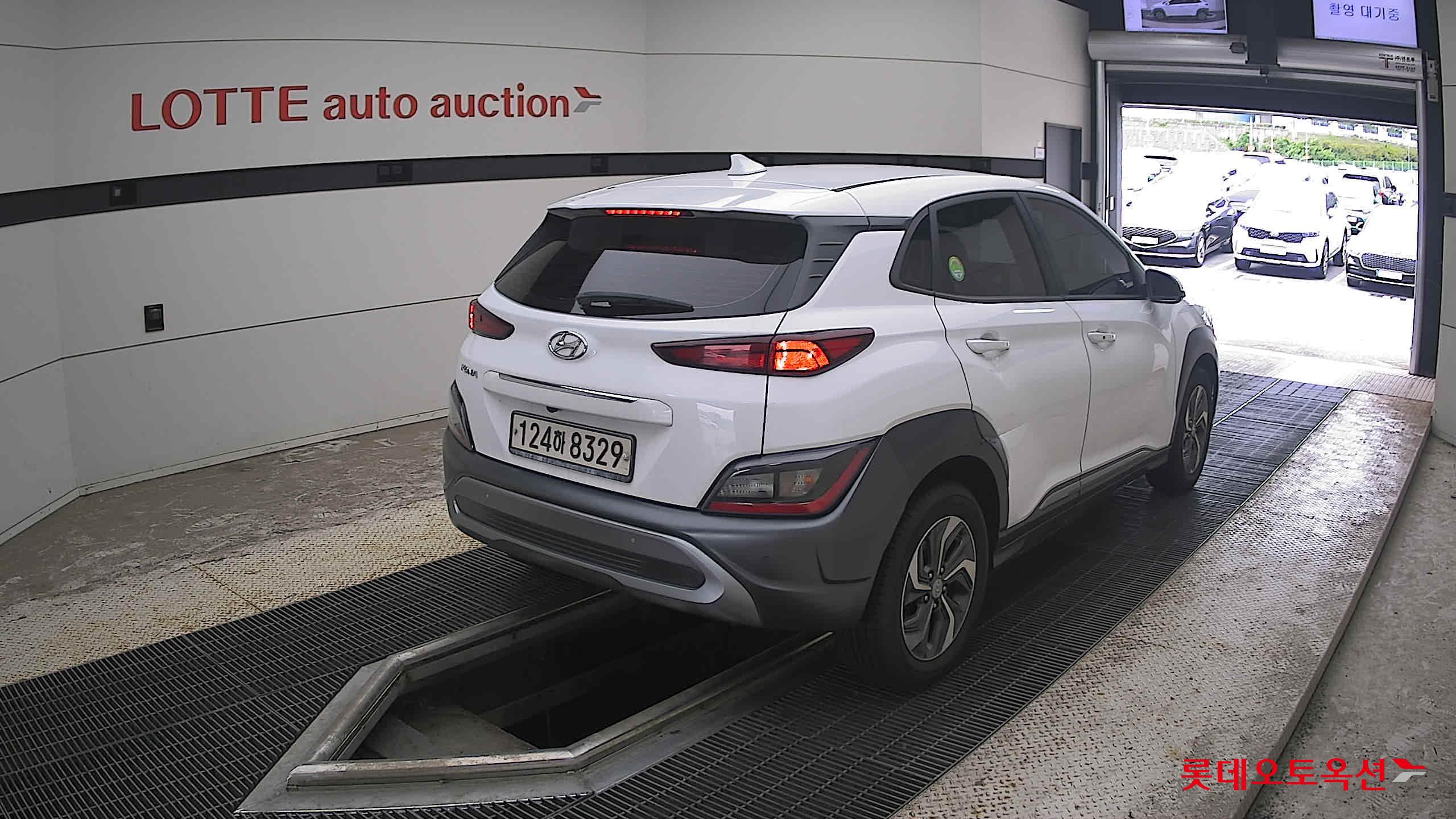 2022 - hyundai kona