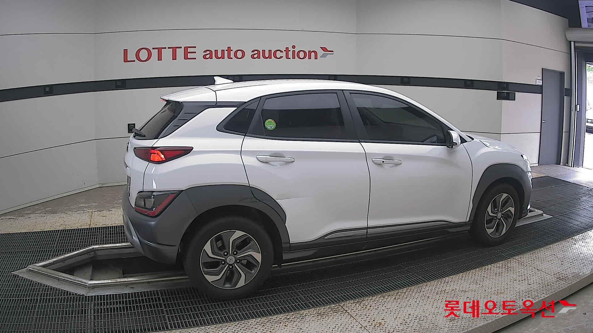 2022 - hyundai kona
