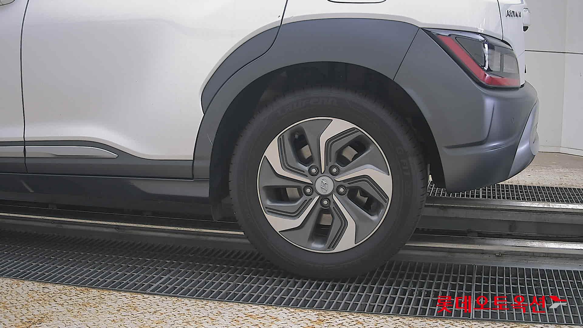 2022 - hyundai kona