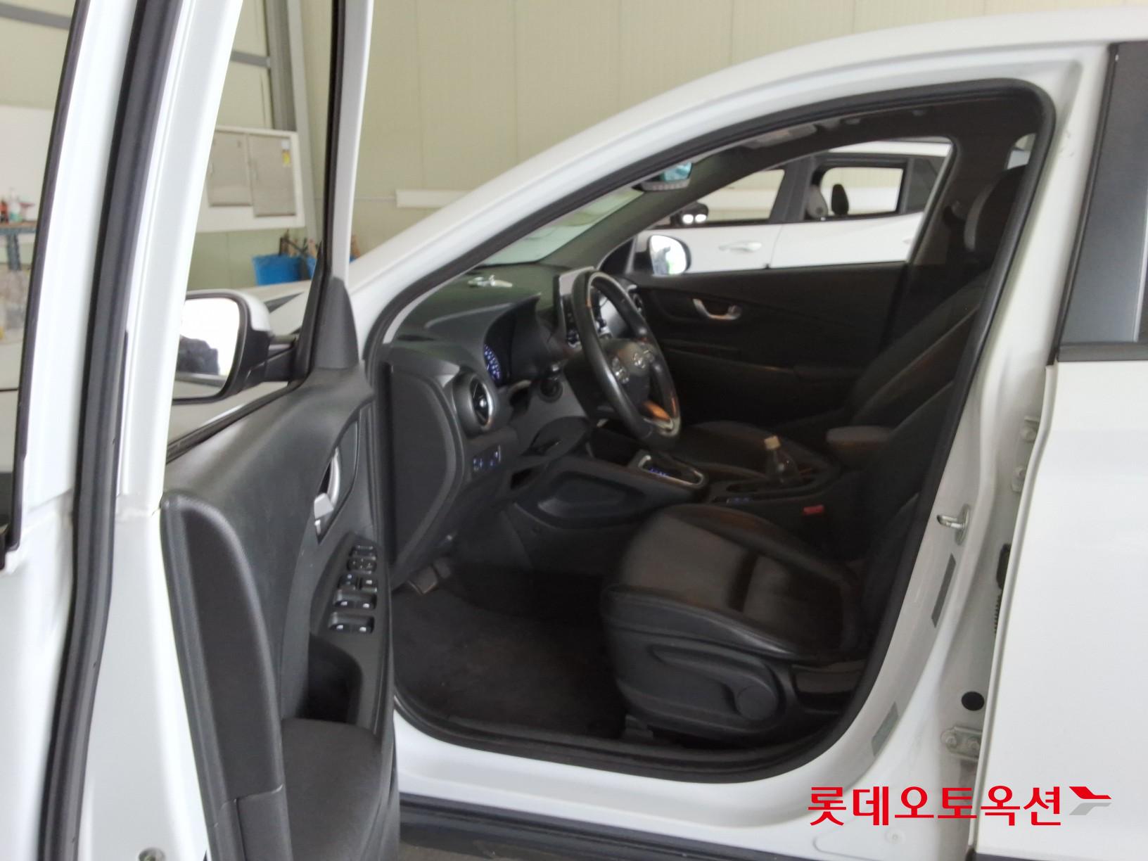 2022 - hyundai kona