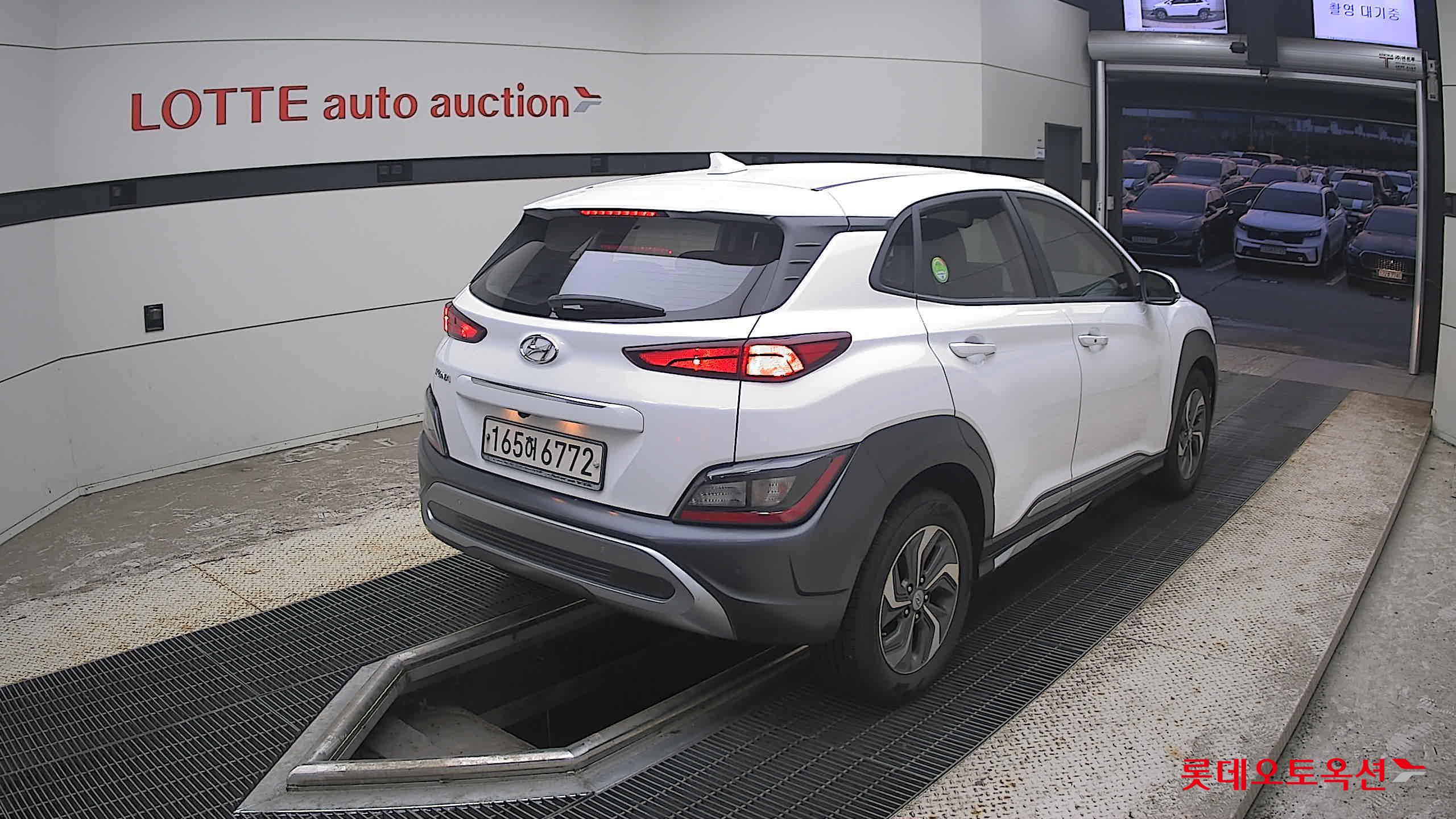 2022 - hyundai kona