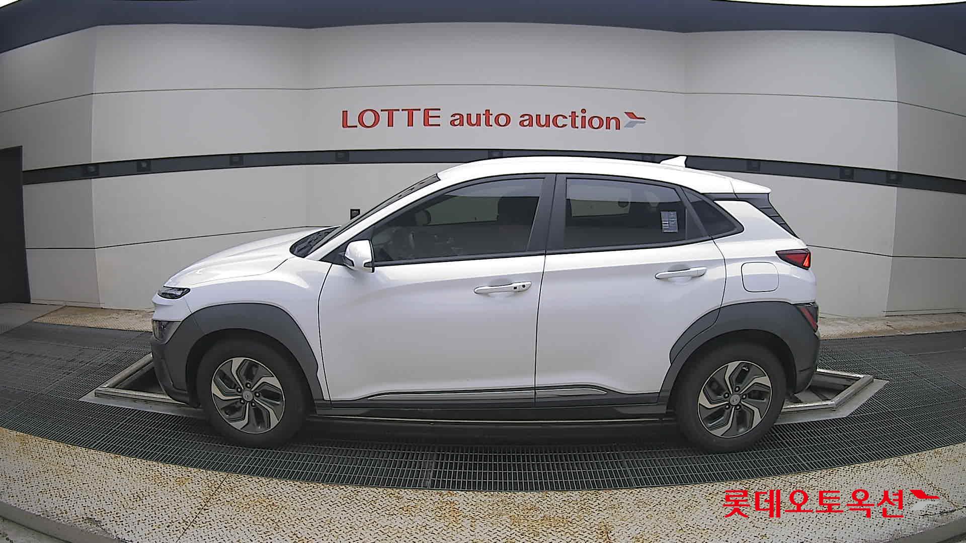 2022 - hyundai kona