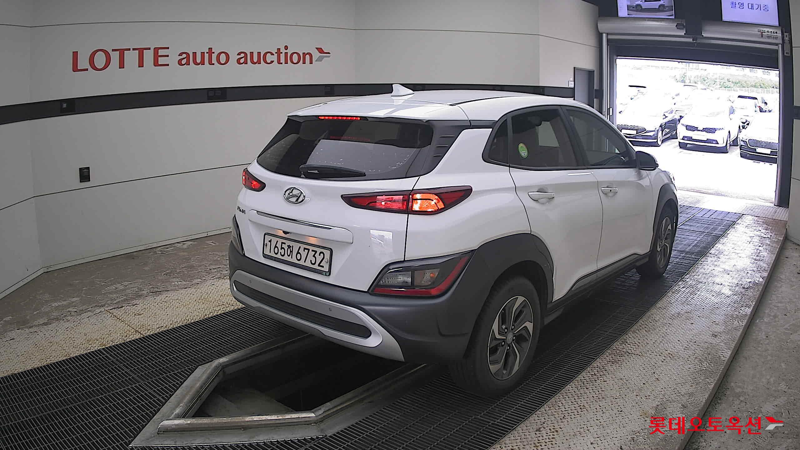 2022 - hyundai kona