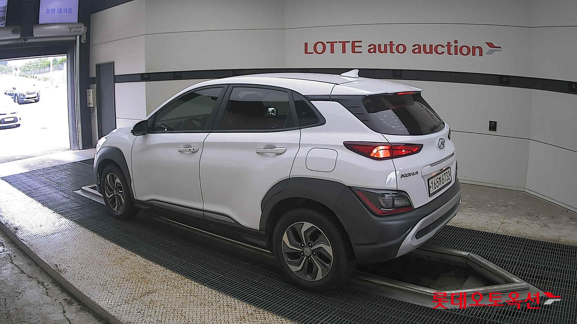 2022 - hyundai kona
