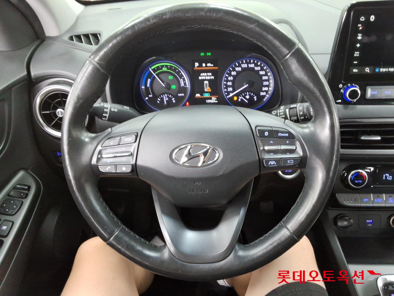 2022 - hyundai kona