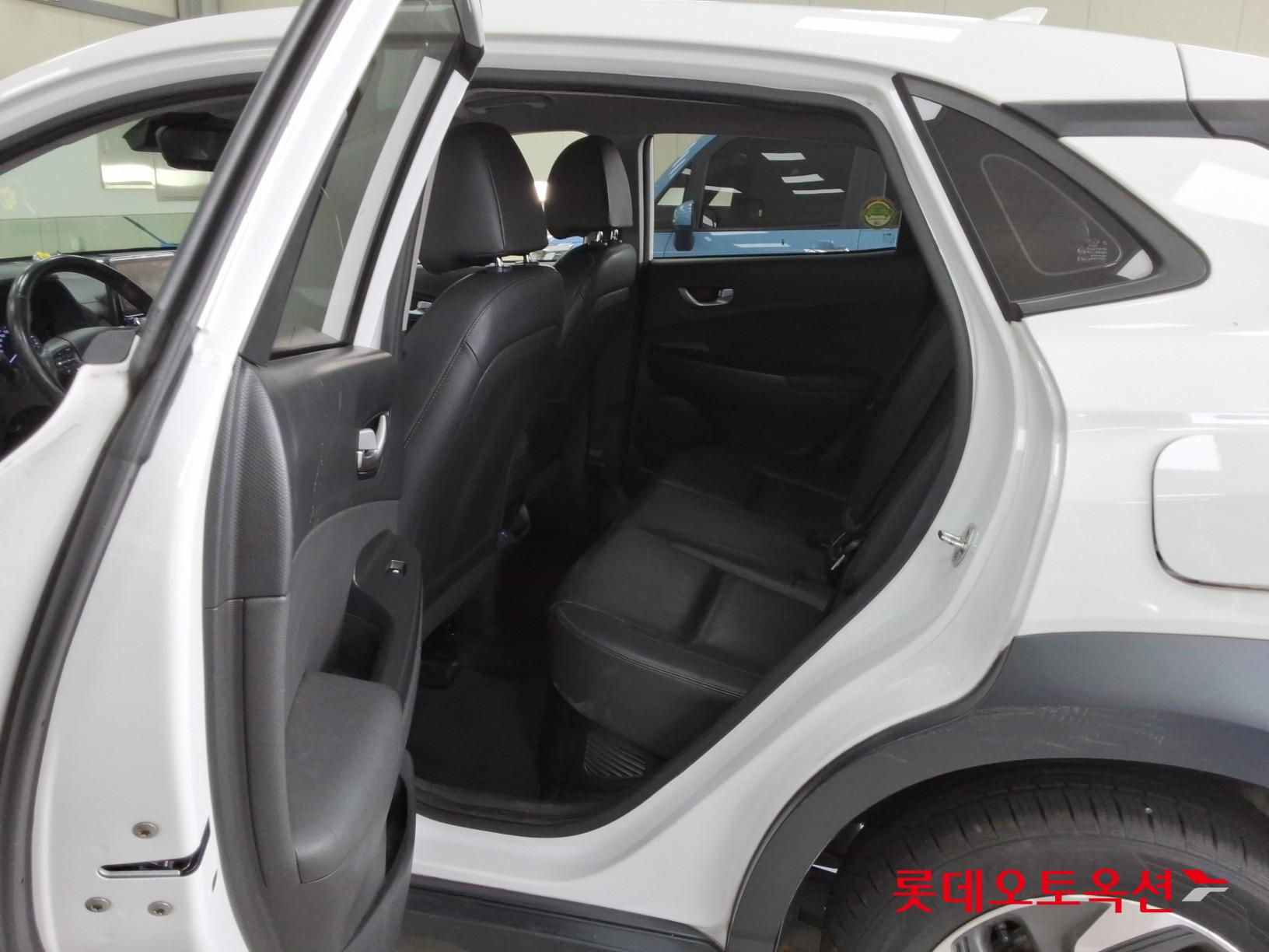 2022 - hyundai kona