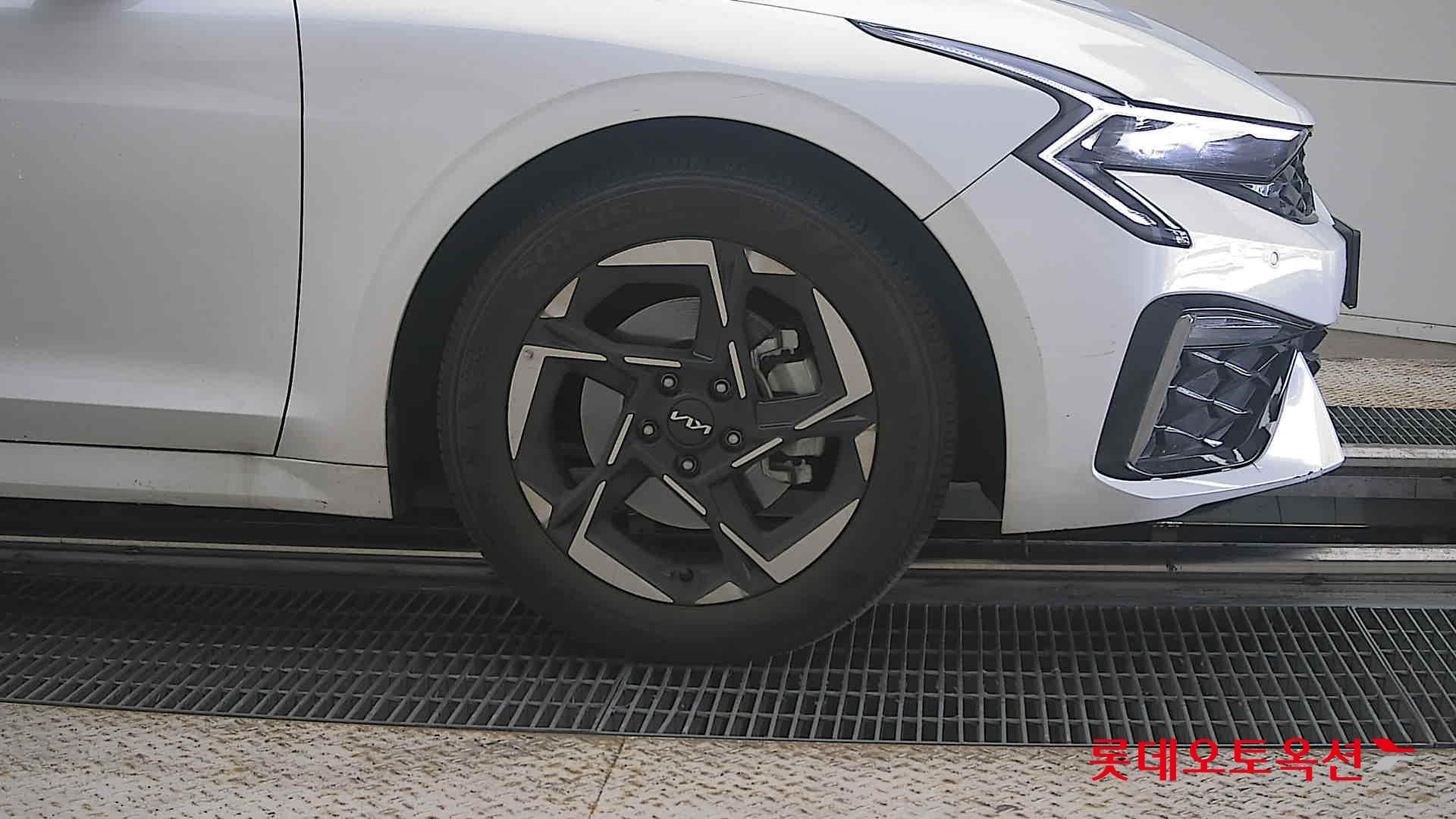 2024 - kia k5