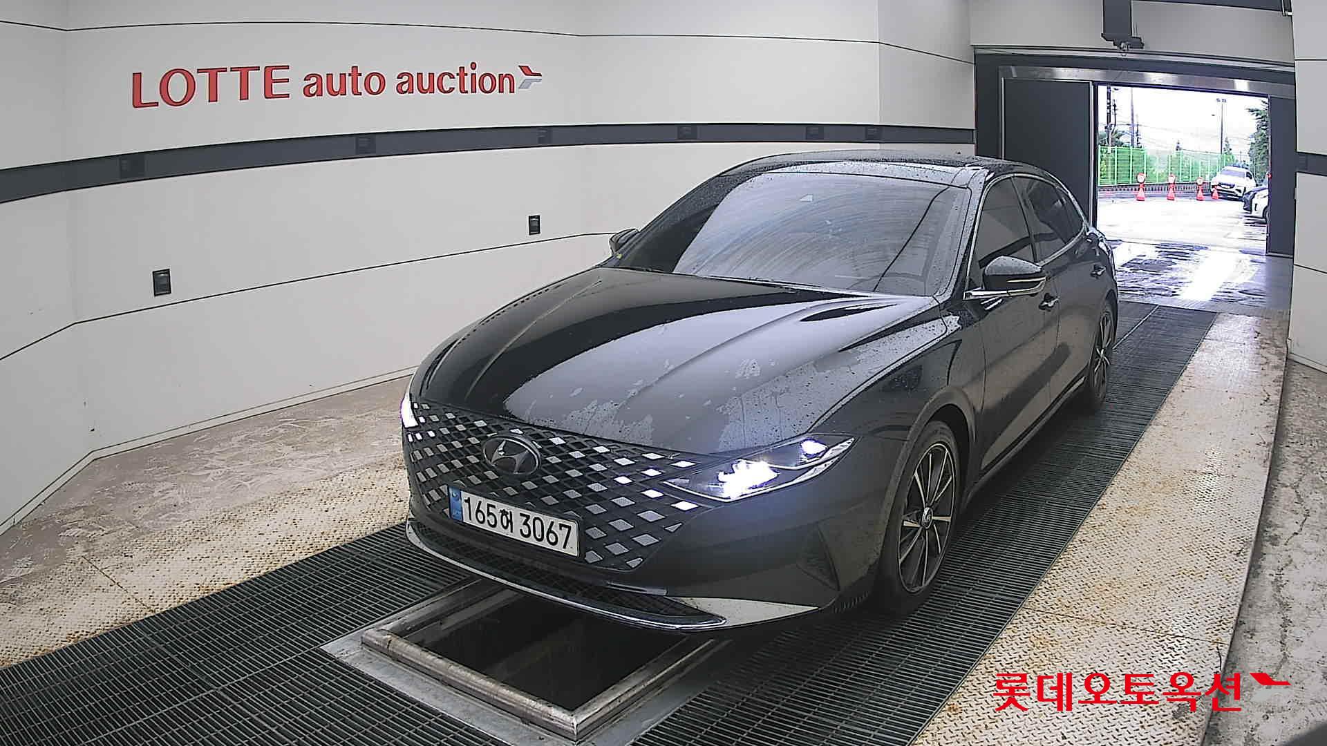 2022 - hyundai grandeur