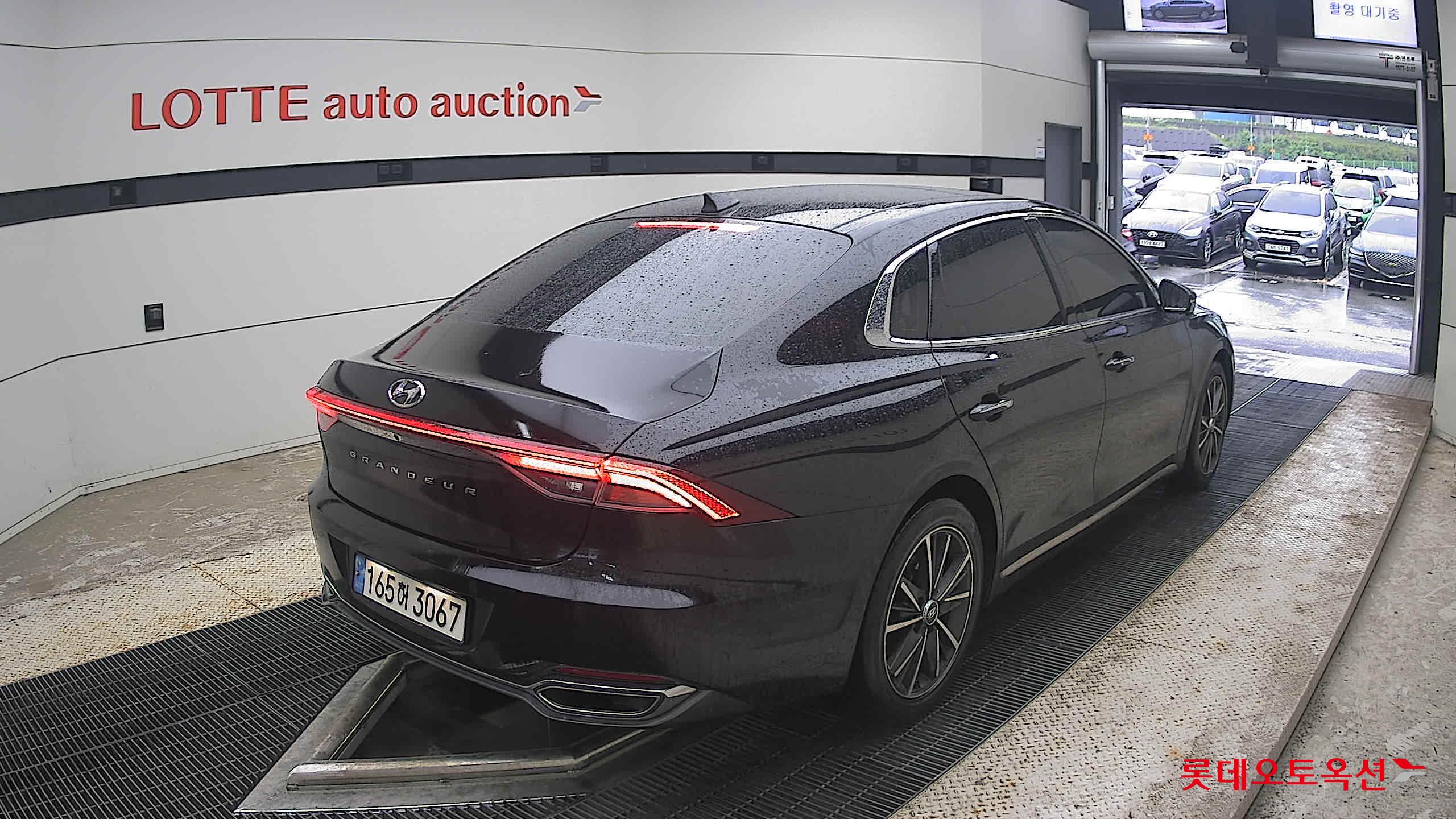 2022 - hyundai grandeur