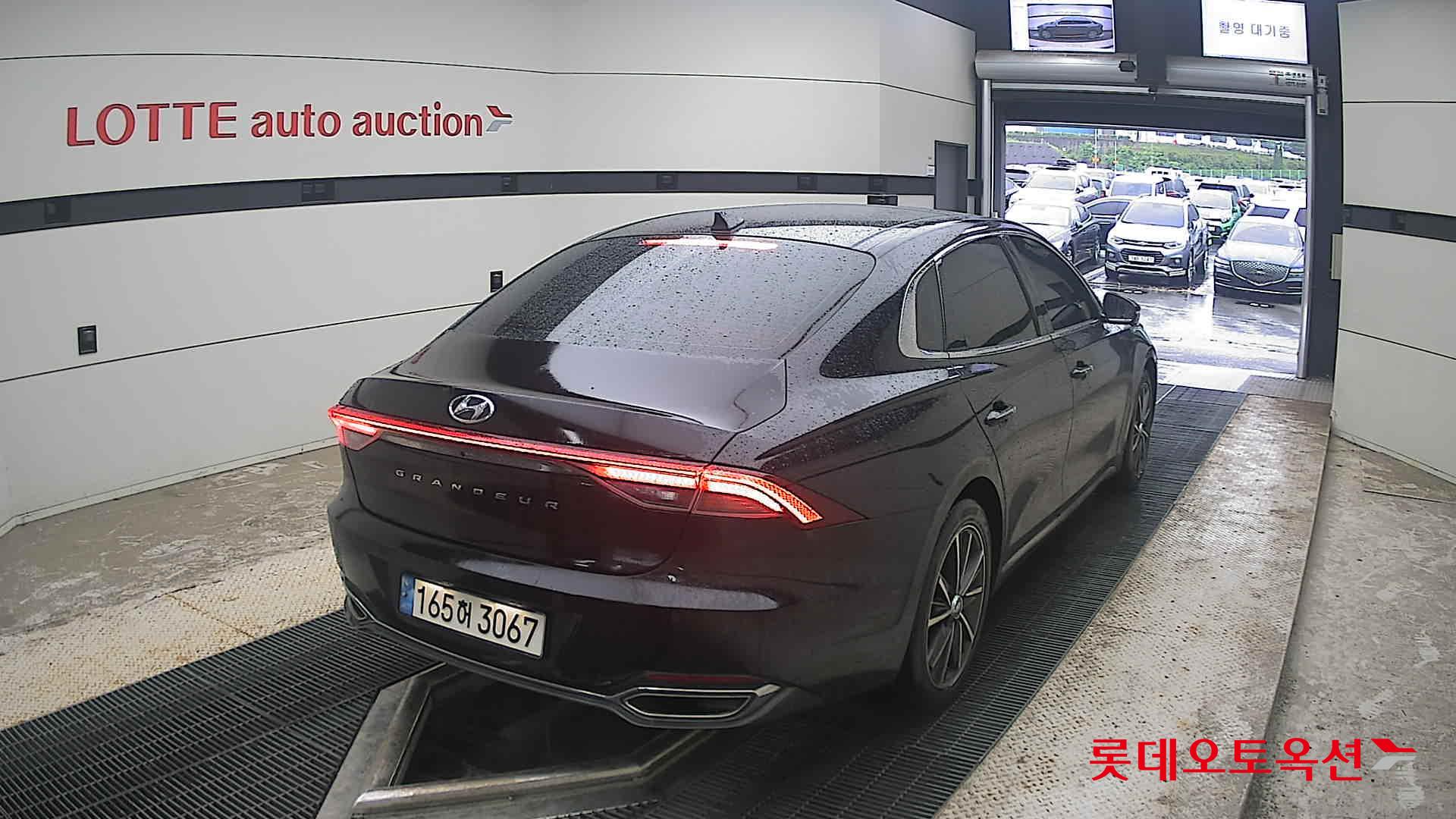 2022 - hyundai grandeur