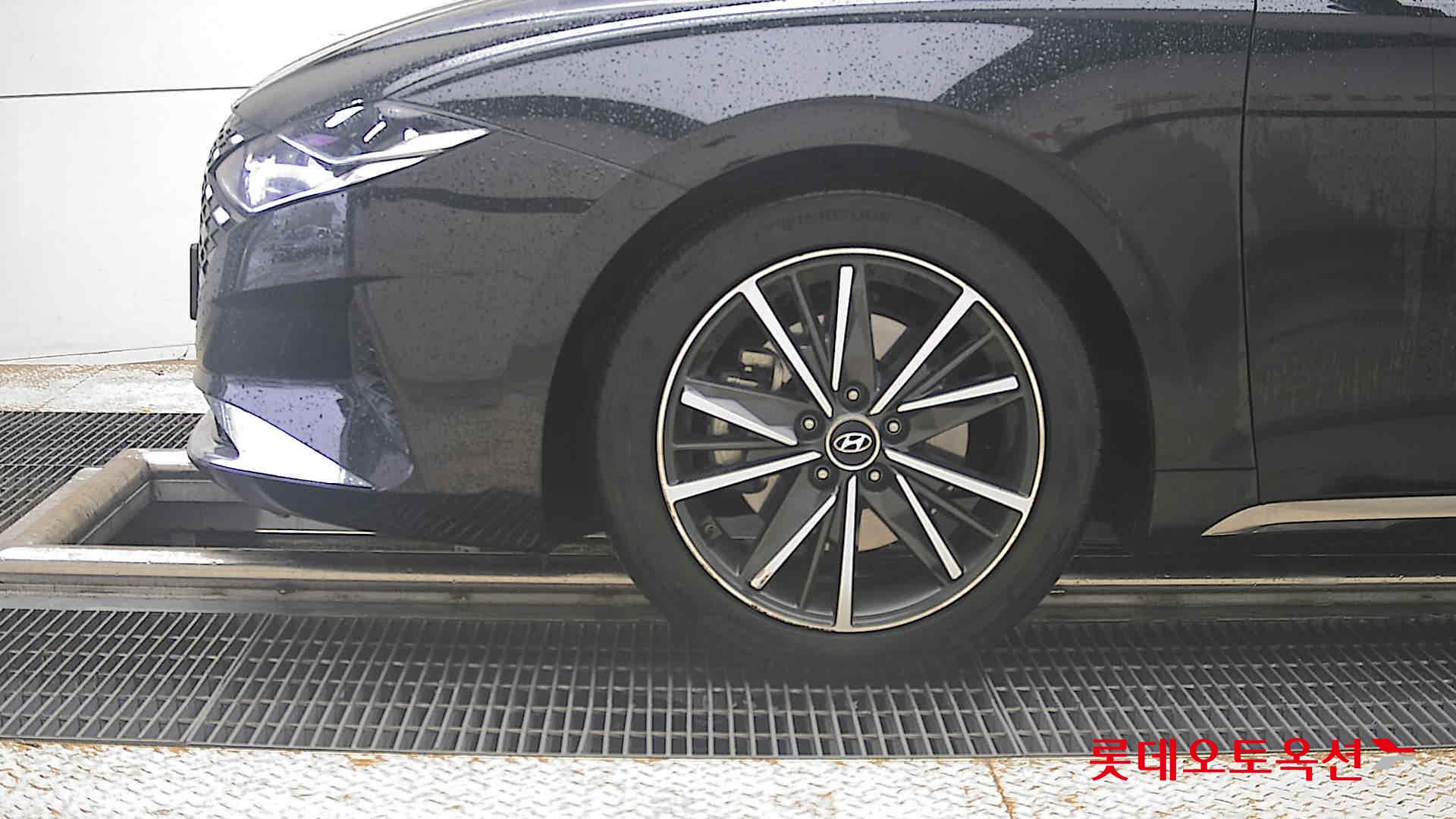 2022 - hyundai grandeur