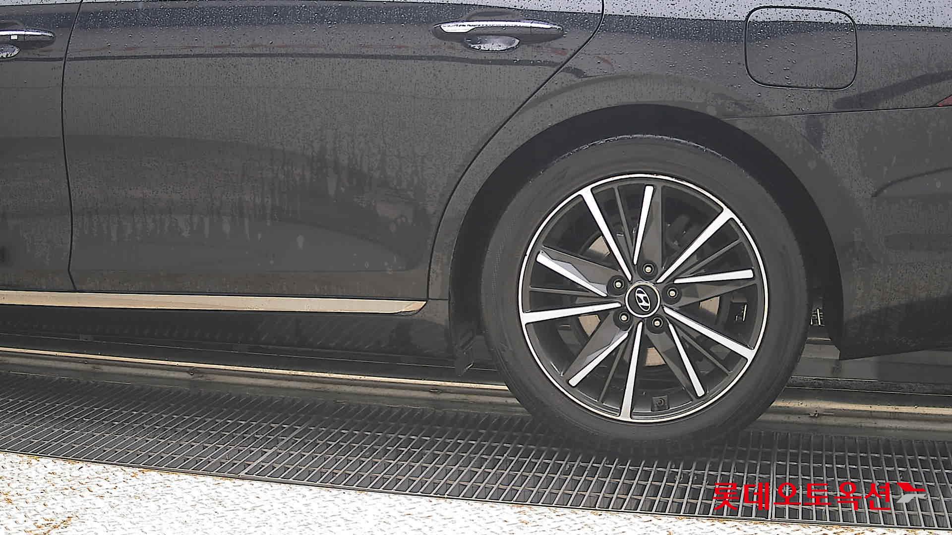2022 - hyundai grandeur