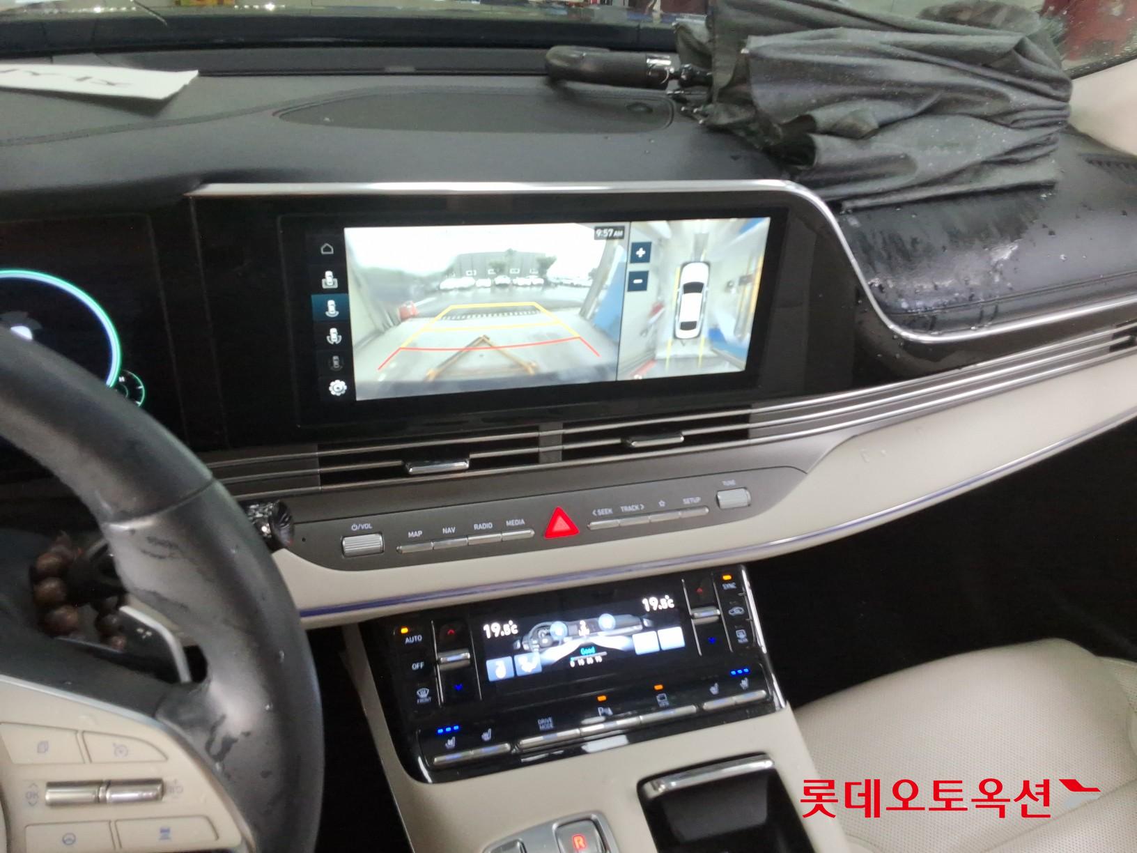 2022 - hyundai grandeur