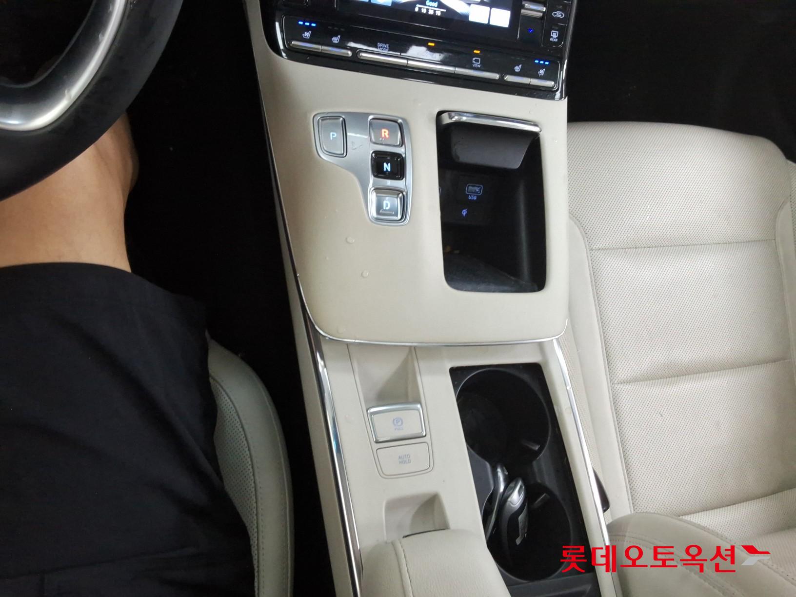 2022 - hyundai grandeur