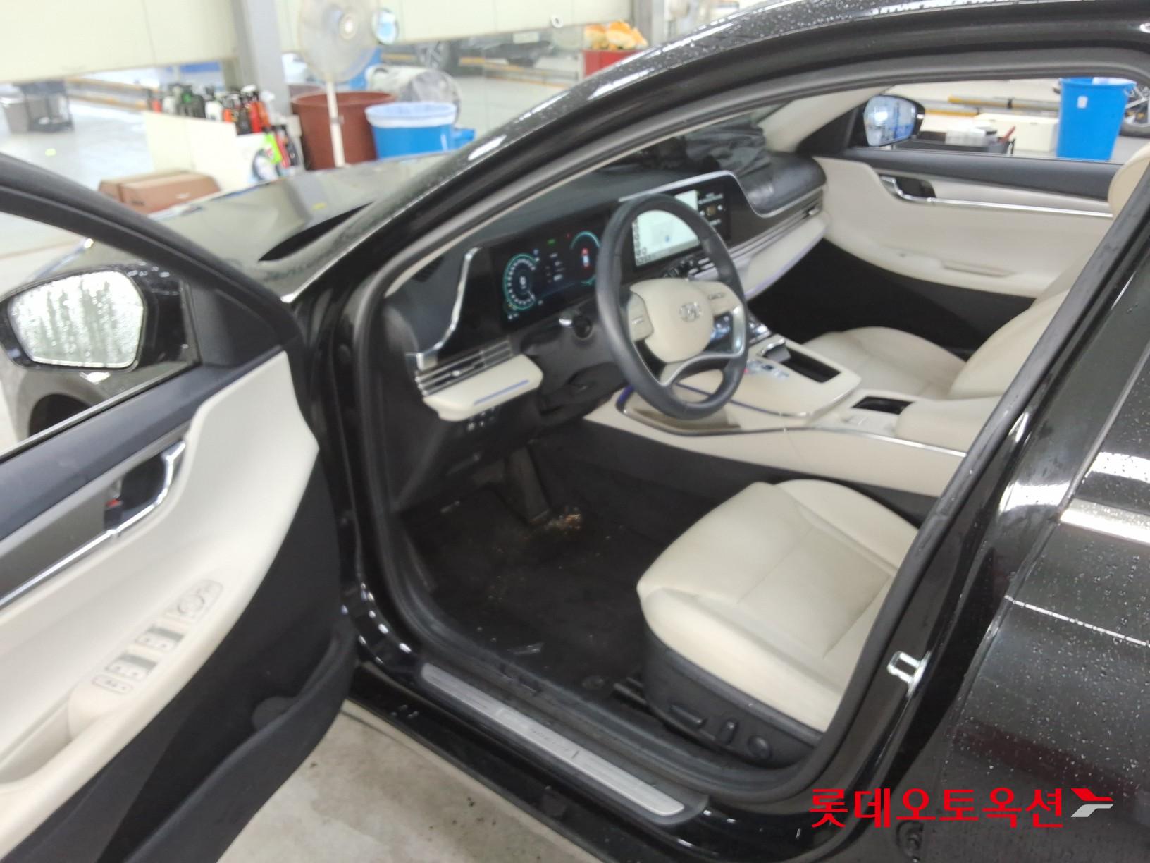 2022 - hyundai grandeur