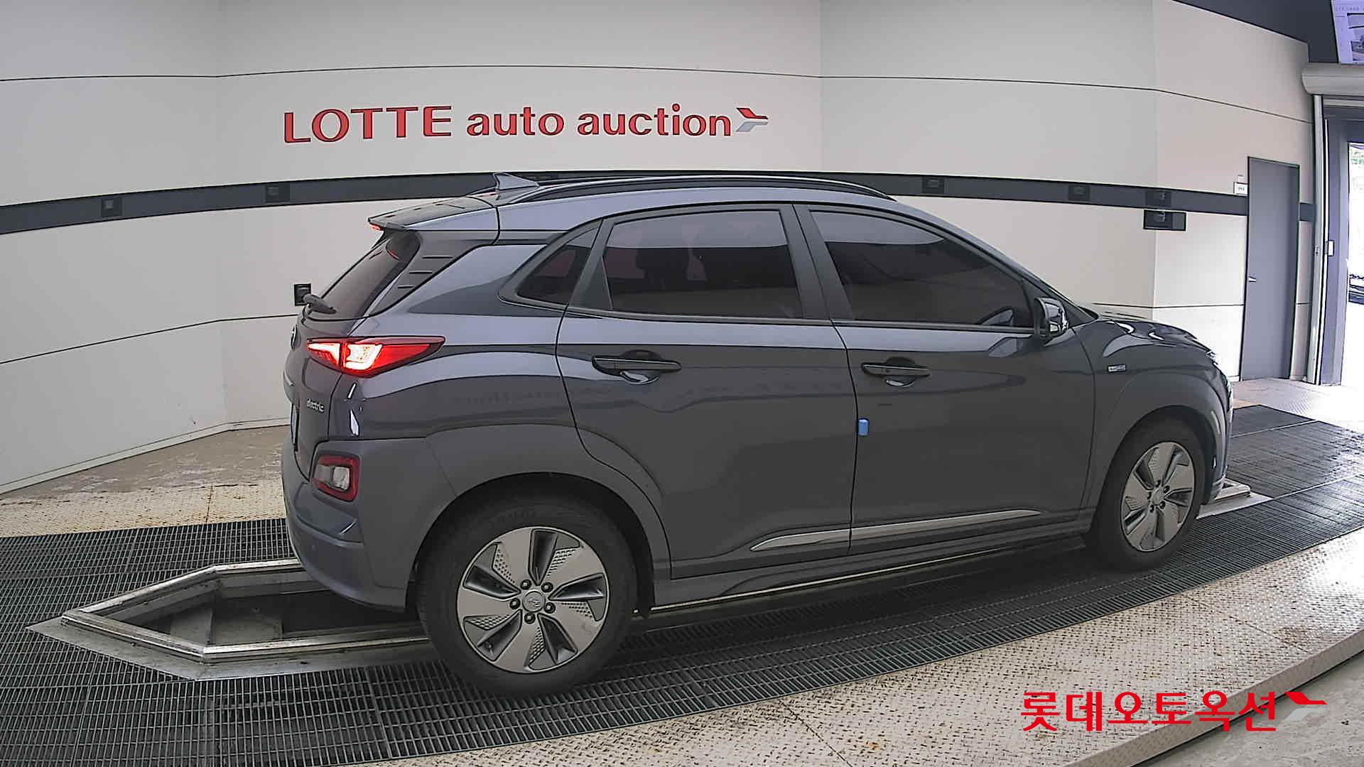 2020 - hyundai kona