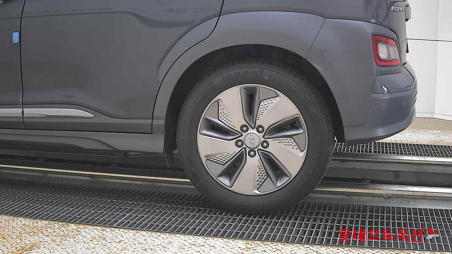 2020 - hyundai kona