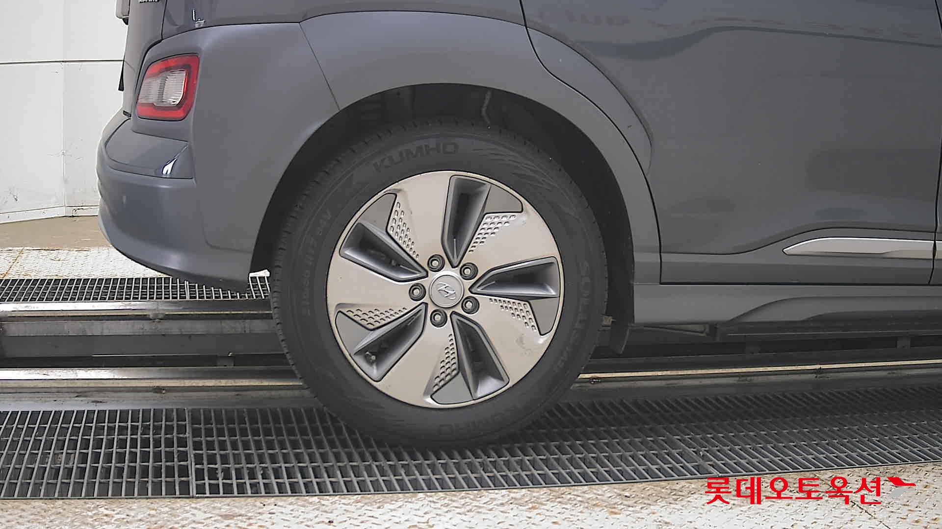 2020 - hyundai kona