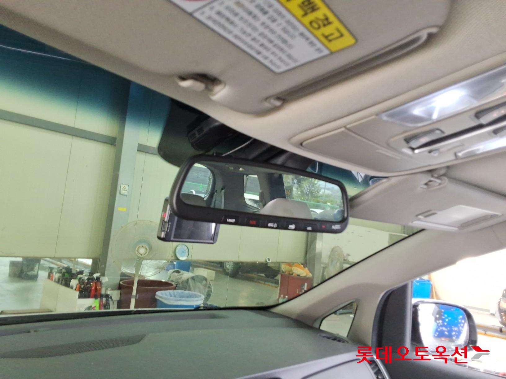2020 - kia carnival