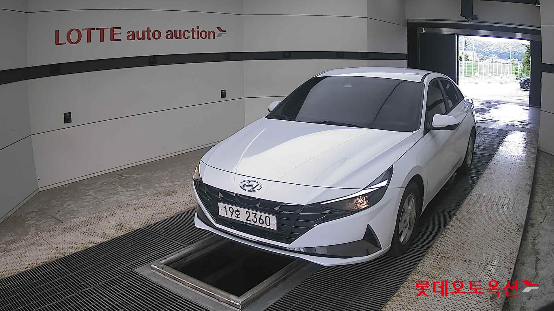 2021 - hyundai avante