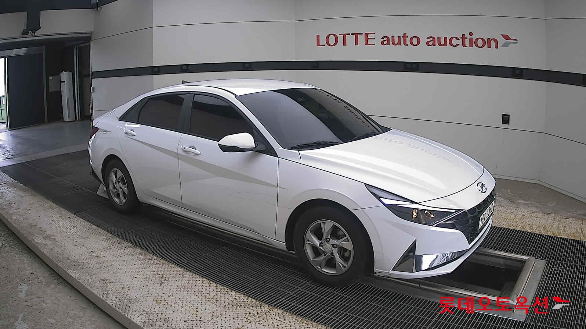 2021 - hyundai avante