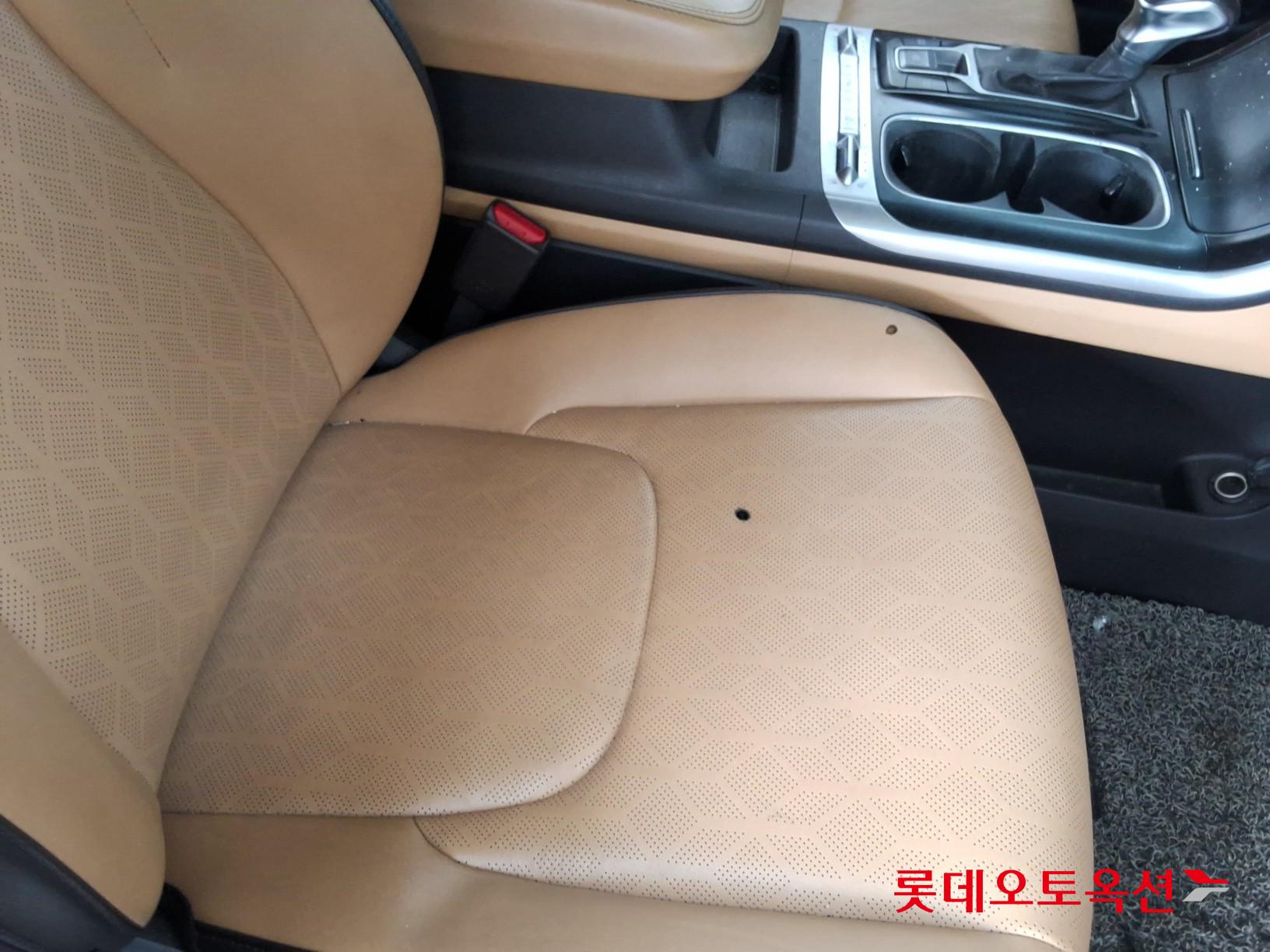 2023 - kia carnival