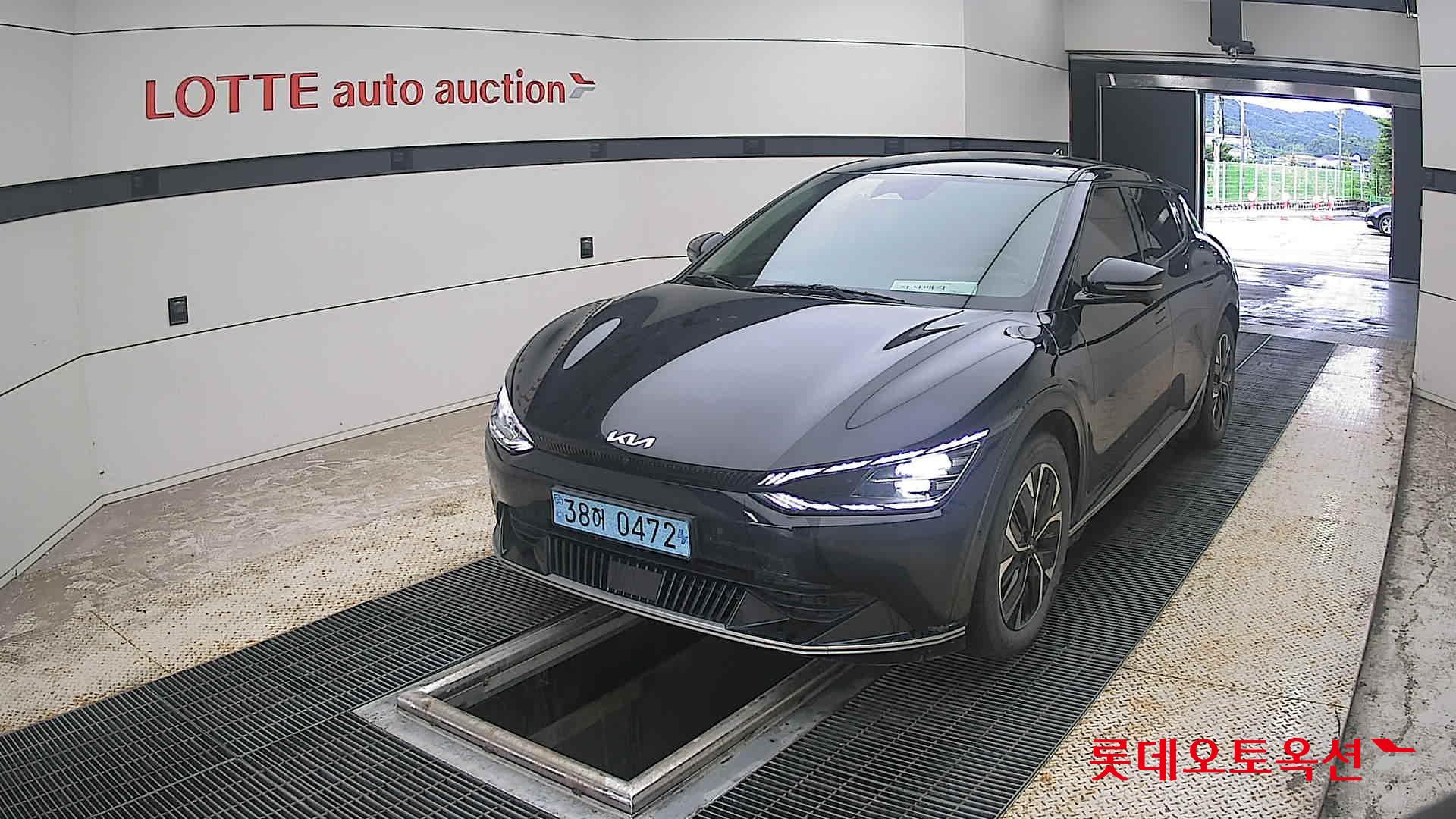 2023 - kia ev6