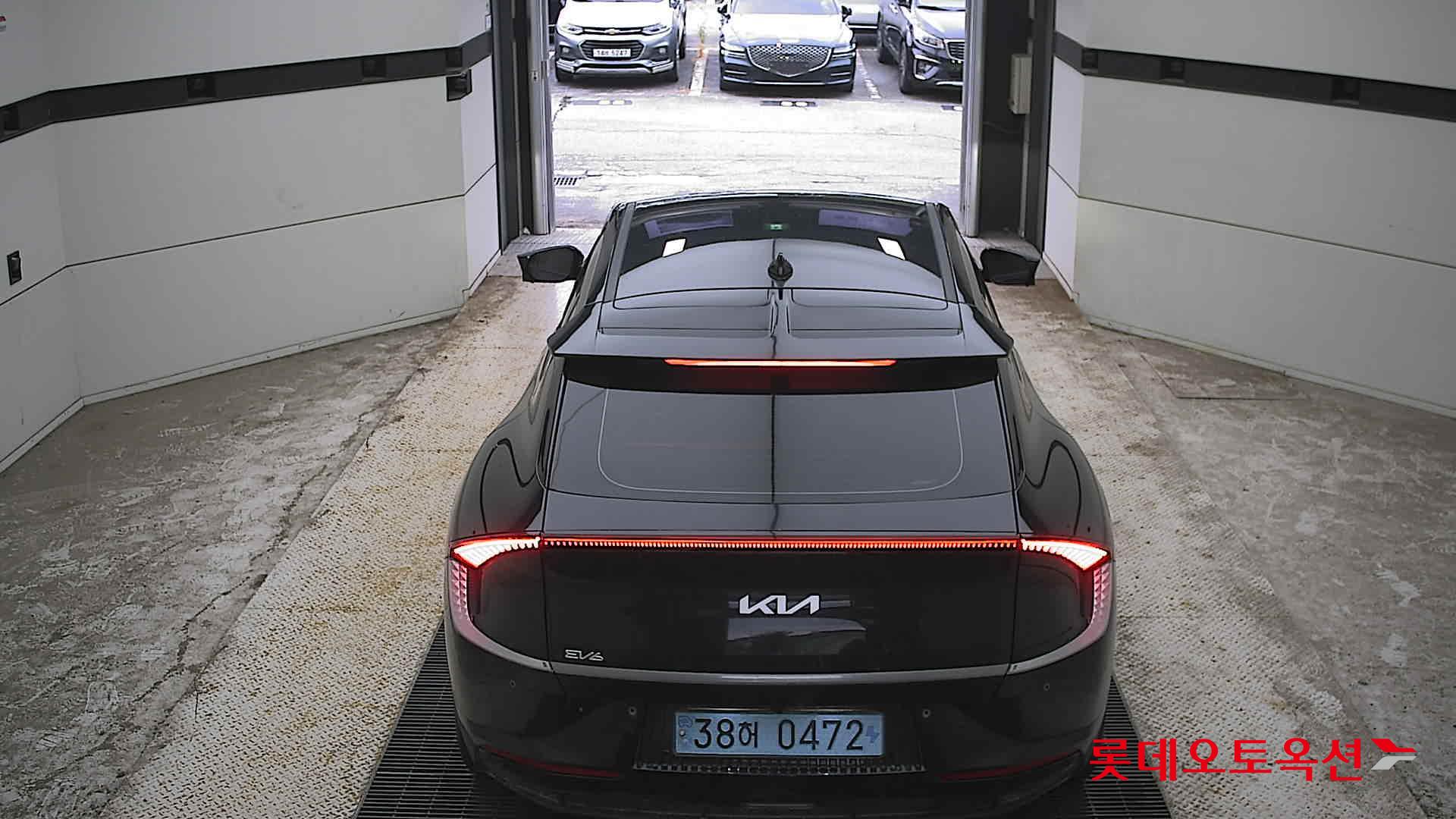 2023 - kia ev6