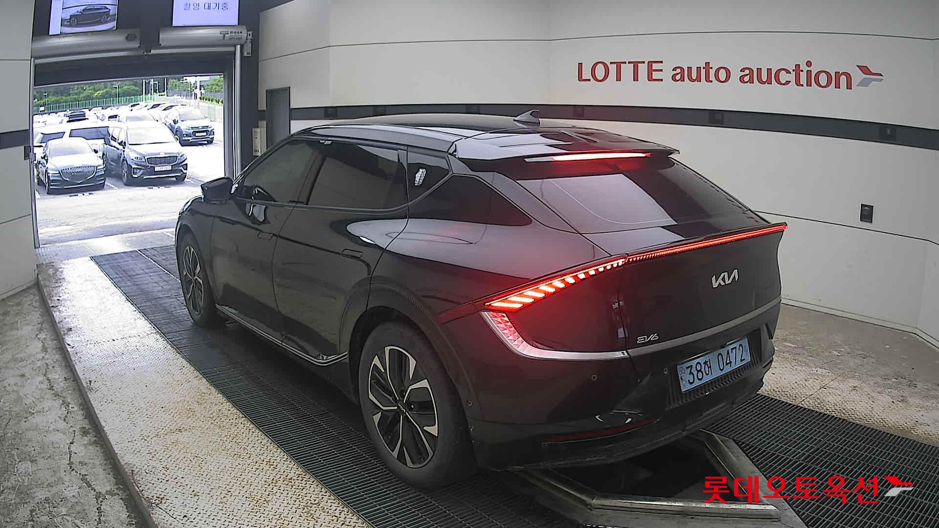 2023 - kia ev6