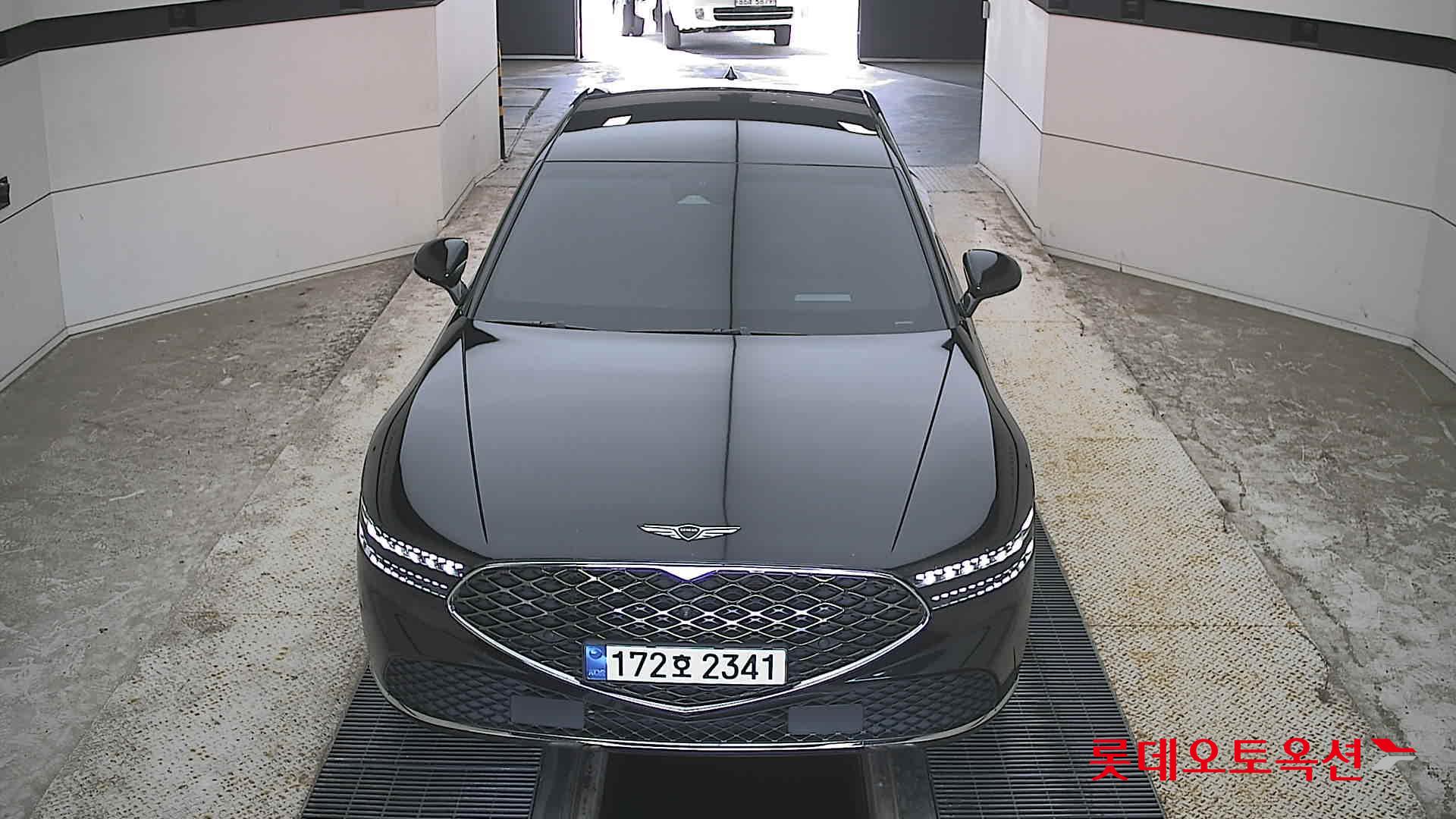 GENESIS G90 (G)