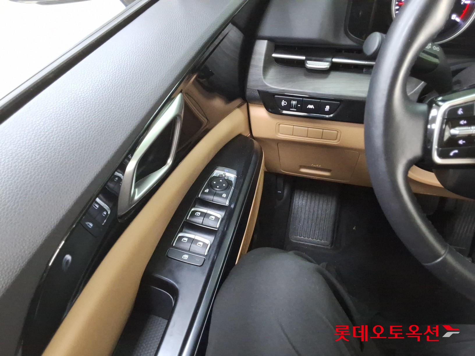 2023 - kia carnival