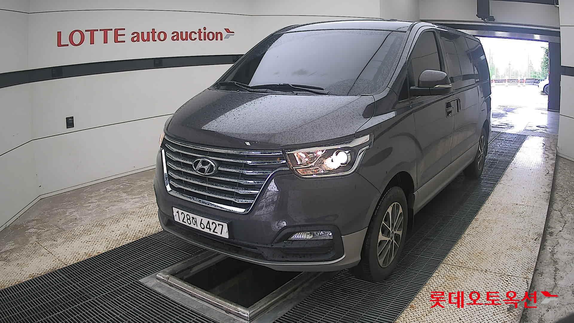 2020 - hyundai grand starex