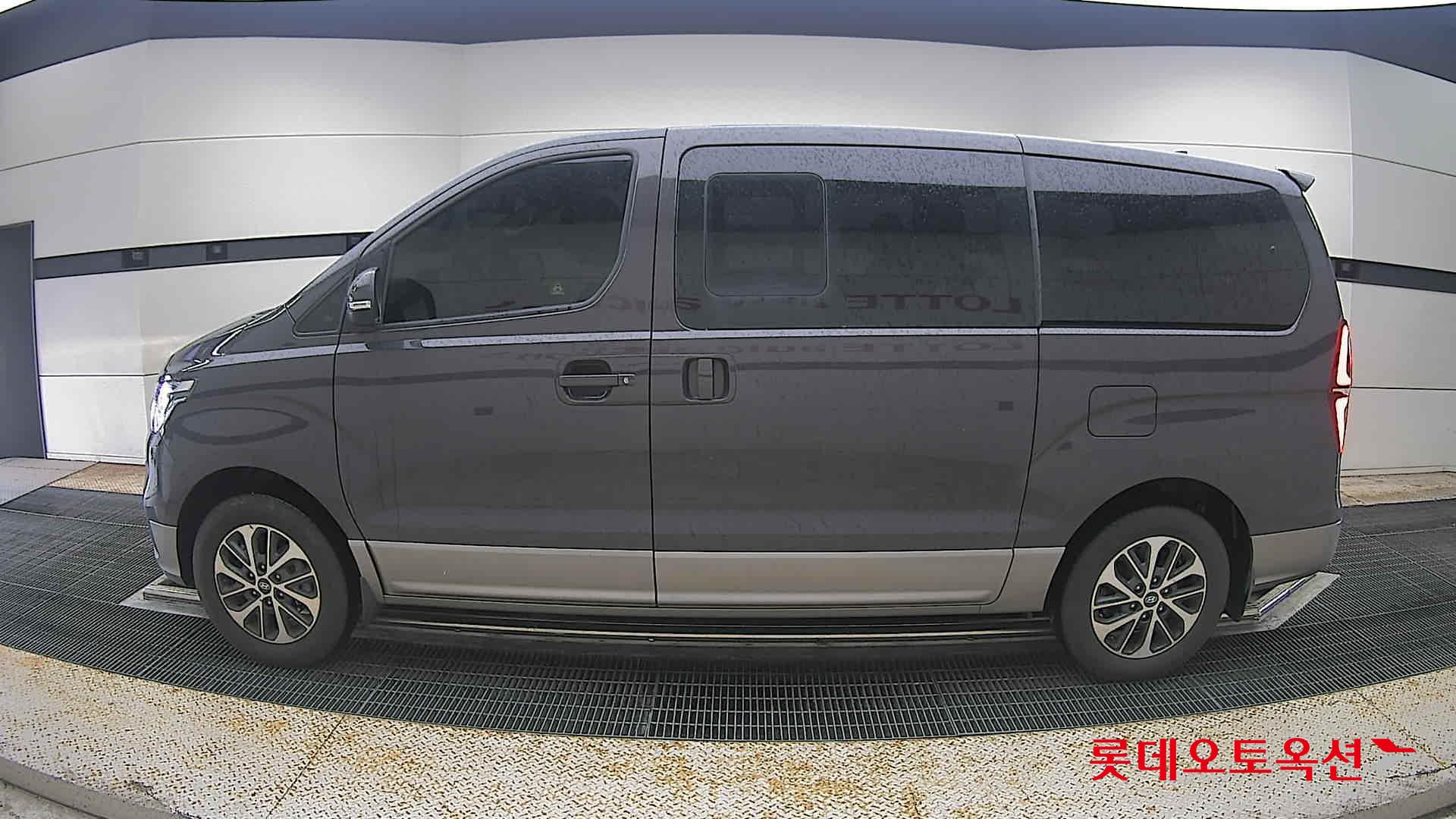 2020 - hyundai grand starex